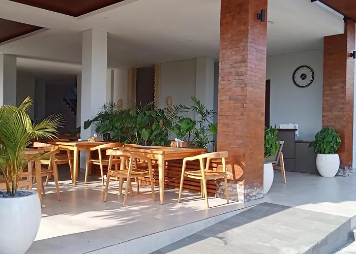 Mesari Hotel *